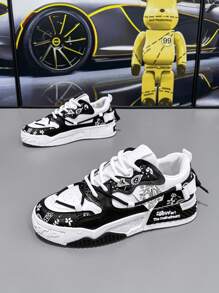 Leather Thick Sole Leisure Shoes, Men's Popular Casual Canvas Shoes With Printed Pattern (Random Pattern)