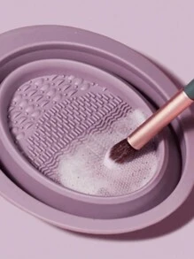 2个装硅胶可折叠紫色化妆刷清洁器，适用于美容工具和化妆海绵，化妆海绵清洁碗，粉扑美妆蛋清洁硅胶垫，家居必备，低致敏性，无香精，手动操作，无需电池，深度清洁和保养化妆刷和海绵。 - 彩色 - 查看 5