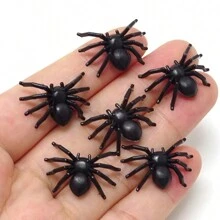 50 y 100 piezas Mini bichos realistas de broma, cucarachas falsas de plástico, araña de plástico negro pequeña, imitaciones realistas de bichos, artículo de novedad, artículo de broma de Halloween, decoraciones de Halloween, obsequios para fiesta - Multicolor - Ver 7