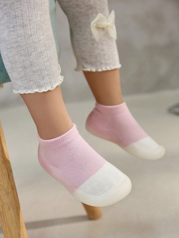 Zapatos infantiles rosas, zapatos planos para interiores de niños con suela suave, antideslizantes, para primeros pasos de bebé, combinación de colores cómodos y suaves, calcetines de piso antideslizantes para niños y niñas, suelas blandas antideslizantes para bebé y toddler