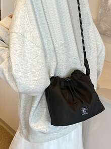 Túi đeo vai nam bằng da thật, Túi đeo chéo ngực thời trang đơn giản Túi da bò, Lớp da trên cùng Thời trang Phong cách giản dị Halloween Quà tặng giáo viên Giáng sinh Túi đại học Túi đi học Túi đeo chéo cho nam Túi đeo chéo cho nam Túi quà tặng nam cho nam Túi đeo chéo cho nam Túi quà tặng Giáng sinh cho nam Túi nam - màu đen - Xem 1