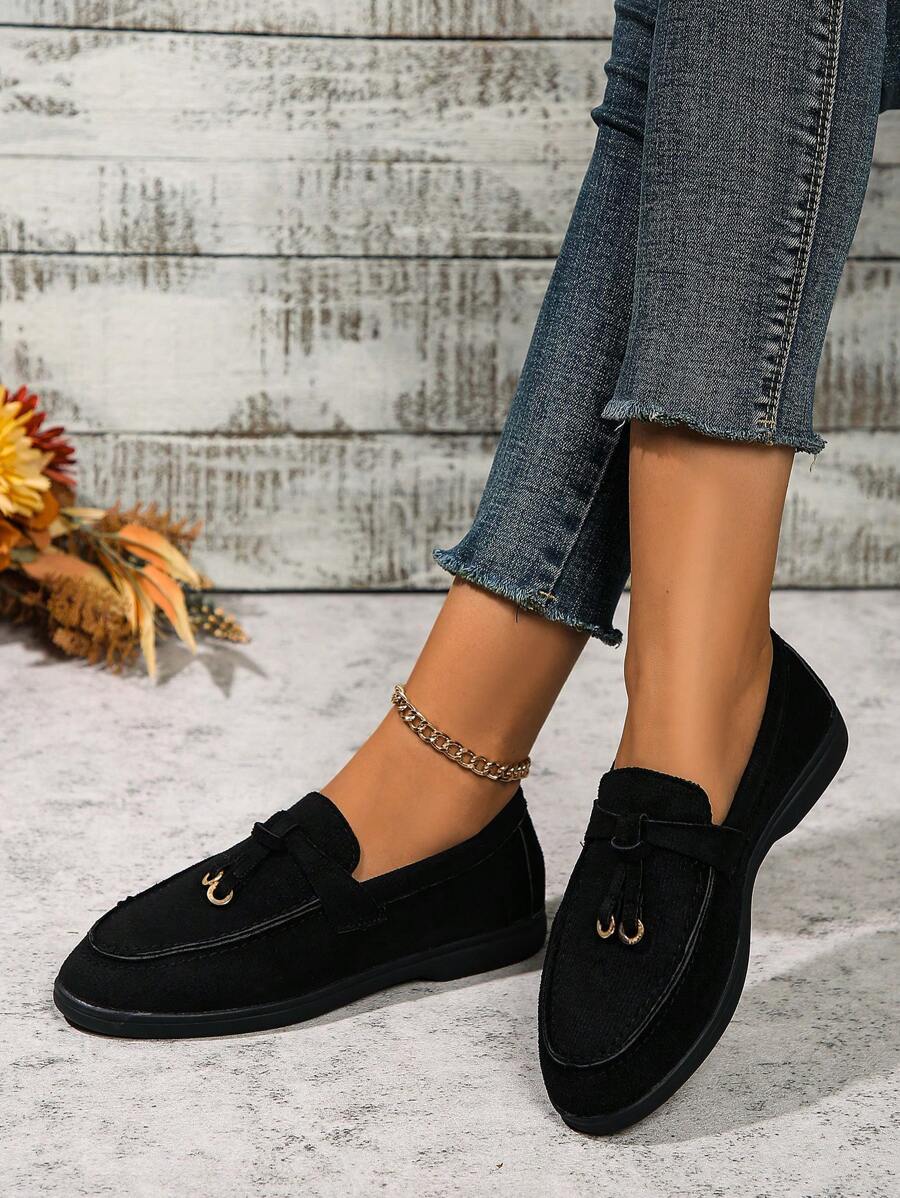 2024 Damskie modne retro wysokiej klasy modne antypoślizgowe odporne na zużycie lekkie wsuwane codzienne płaskie buty, czarne