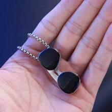 1pc Hip Hop Sunglasses Pendant Necklace Titanium Steel Chain Jewelry Accessory Christmas New Year Valentine's Day Holiday Gift - Silver - View 3