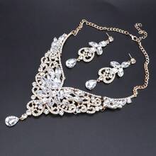 Gorgeous Purple Crystal Jewelry Set For Women – Luxury Statement Necklace Earrings – Perfect For Wedding, Prom, Party & Formal Events - 2 Piece Set - View 7