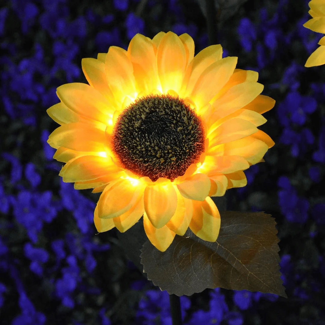 Solar Sunflower Lanterns, Used For Courtyard Decoration, Waterproof