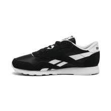 Reebok | Tenis casuales de nylon clásicos para hombre de Finish Line - blanco y negro - Ver 3