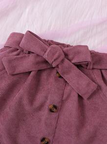 Conjunto de 2 piezas de niña de otoño e invierno con suéter de cuello redondo acanalado blanco y falda morada de moda