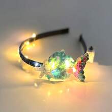 1 băng đô trang trí hình nàng tiên cá lấp lánh bằng đèn LED và sao biển, mũ đội đầu dễ thương, phụ kiện tóc dễ thương cho Giáng sinh và Halloween - Băng đô đính sequin hình nàng tiên cá có đèn ấm áp - Xem 4