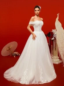 Elegante vestido de novia romántico de tul con hombros descubiertos, bordado de encaje y cintura de sirena - Blanco - Ver 5