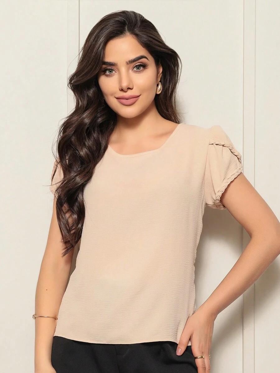 Women's Short Sleeve Blouse With Ribbed And Braided Sleeves - Màu be - Xem 1