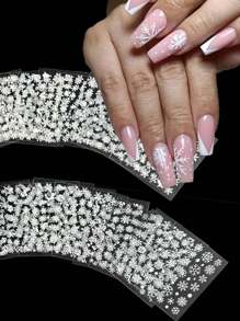 30 pezzi I colori per unghie natalizi più popolari, adesivi per unghie finte, pezzi di unghie finte, strass e adesivi decorativi, decalcomanie per unghie 3D autoadesive con fiocchi di neve, Babbo Natale, alci e pupazzi di neve, accessori per arte di unghie decorativa per le vacanze