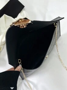 时尚信封单肩包，2024年夏季新款链条斜挎包，时尚简约设计女士手提包
