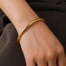 中国风三生三世不褪色光滑手镯，钛钢材质，简约百搭，直径6厘米（购买前请确认尺寸）仅此一个尺寸！！！ - 金色1 - 查看 5