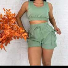 Malu Set: High-Rise Cargo Shorts + Cropped Top - The Sensation Of The Summer! - 薄荷綠 - 查看 1