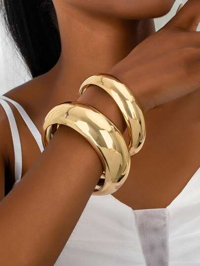 2pcs Exaggerated Classic Style Gold Bangle Bracelets, Suitable For Women Party, Date, Holiday Wear, Gift Accessory
