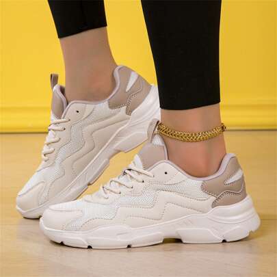 女士运动鞋，2024年夏季新款粉色/米色网眼透气厚底运动鞋，休闲潮流