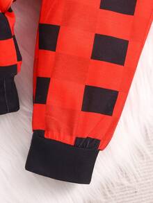 2 件装男婴圣诞字母和圣诞树印花长袖上衣和格子印花裤套装，时尚可爱 - 紅色 - 查看 5