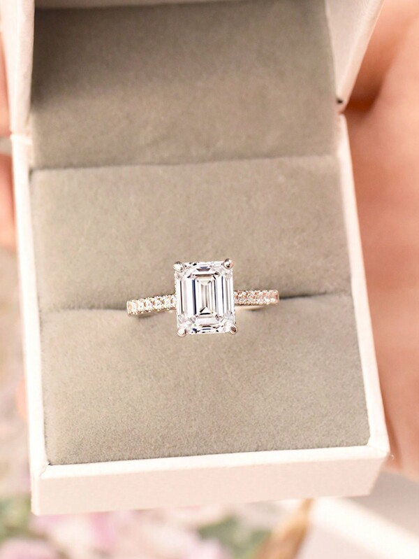 AIHUASI 1 pièce Bague de fiançailles en argent sterling 925 pour femmes, coupe émeraude 7*9 mm 2,7 carats, halo de zircone cubique étincelant, bijoux fins pour la Saint-Valentin