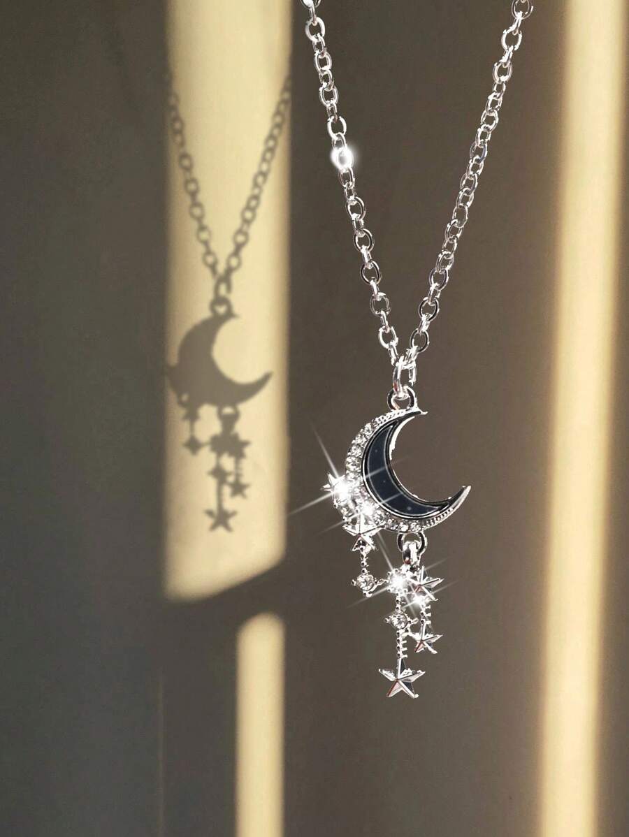 Gothic Style Bat Necklace, Silver-Plated Framed Witch's Crystal Necklace - Silver - View 1