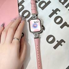 Creative Ocean Heart-Shaped Splicing Strap Design, Compatible With Apple Watch 9/8/7/6/5/4/3/2/S/Uitra High-End Leather Double Heart Strap, Adjustable Size 38/40/41/42/44/45/49mm, Fashionable Upgrade Leather Replacement Strap, Wristband