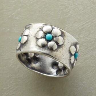Vibrant Silvery Flower Turquoise Wide Ring - Unique Boho Chic Accessory For Daily Wear And Vacation - Gift Idea With Fashion Personalized Valentines