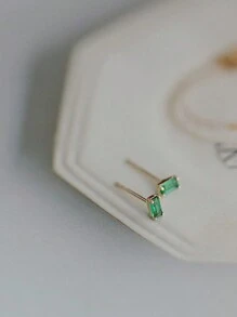 1 par de pendientes de botón de esmeralda mini chapados en oro de 14 K de plata de ley 925 para mujer, pendientes de esmeralda y circonita cúbica simple y cute para uso diario
