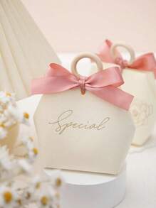 5PCS Gift Bag Wedding Favors Candy Box,For Mother's Day,Letter Graphic Bow Decor,Candy Gift Small Box Basket Jewelry Packaging Bags,Gift Wrapping Bag For Party,Gift For My Mother