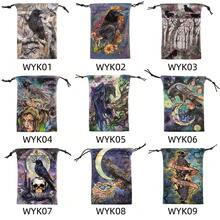 Tirmanaz Sac de rangement de cartes de tarot avec imprimé corbeau, sac de rangement pour cartes oracles de tarot, dés runiques, sac à bijoux cristaux, sac multi-usages pour sorcière et divination, boîte à bijoux, organisateur à bijoux pour femmes et filles, support à bijoux, idéal pour les boucles d'oreilles, colliers, bagues et accessoires de mariage ; également adapté à la décoration d'intérieur et comme cadeau pour les demoiselles d'honneur - Voir 3