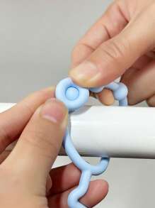 1 件可调节出牙奶嘴，配有安全带、婴儿车、婴儿床挂带 - 淺灰色 - 查看 8