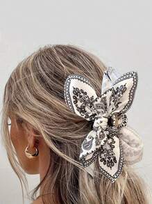 1pc Vintage Elegant Butterfly Claw Hair Clip With Bow Tie And Tassel, Suitable For Women And Girls, Paisley Boho Style Hair Accessory, Great For Vacation And Holiday Photos Accessories