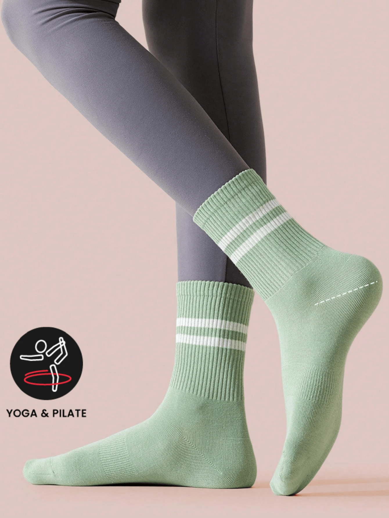 Sports Outdoor 1 Pair Solid-Colored Striped Pattern Women Mid-Calf Sports Yoga Socks - Green - View 1
