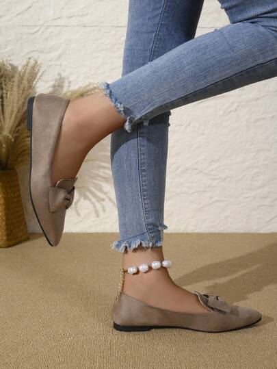 女士新款休闲轻便舒适蝴蝶结装饰纯色百搭一脚蹬尖头芭蕾平底鞋