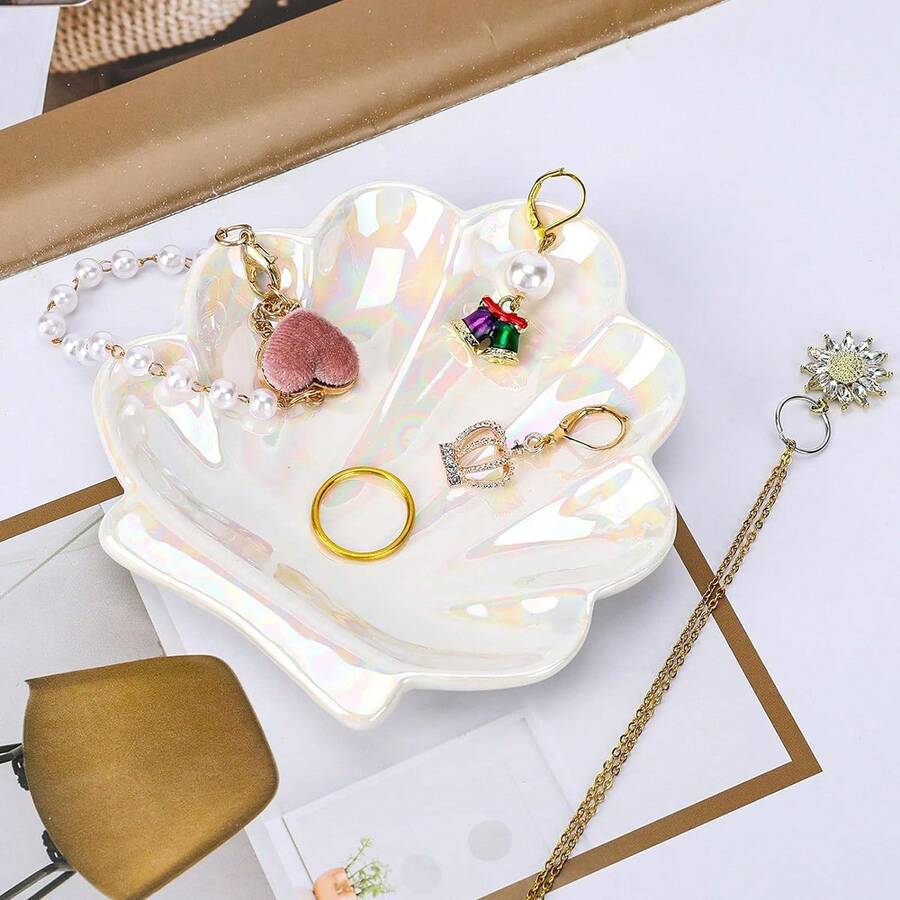 1pc Shell Ceramic Dish, Unique Home Decor, Tabletop Ornament, Nordic Style, Photo Backdropjewelry Box,Jewellery Box,Jewelry Organiser For Women And Girls,Jewelry Holder, Ideal For Halloween Earrings,Necklace,Rings,And Wedding Accessories;Also Suitable For  Home Decor And Bridesmaid Gift - Multicolor - View 1