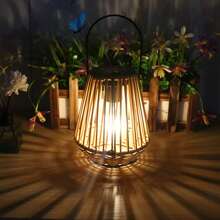 1pc Handwoven Rattan Lantern, Vintage Classic Outdoor Rattan Crafted Lantern With Solar Powered Warm White Light, Suitable For Garden, Patio, Lawn, Villa, Camping, Decorative Table/Hanging Lamp