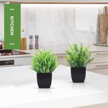 1个/2个/3个/4个黑色花盆，搭配小型仿真植物，适用于浴室和卧室，内含塑料桉树和迷你小麦草，美观的迷你仿真植物，人造盆栽桉树，仿真植物，适用于家庭办公室、农舍、浴室、桌子、架子等室内装饰，是室内办公桌仿真植物装饰的理想之选。 - 綠色 - 查看 6