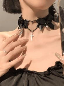 1 pièce Collier chaîne avec jambes croisées, nœud papillon, cœur sexy, collier ras-du-cou à chaîne à la mode pour femmes, accessoires d'été