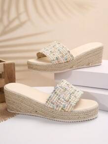 Nieuwe dikke bodem geweven touw platform wig slippers voor dames, modieuze persoonlijkheid comfortabele casual klassieke band wig slippers
