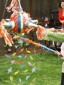 10 件/20 件夜光迷你恐龙模型、派对礼品、恐龙装饰、礼品袋填充物、皮纳塔填充物、课堂奖品、礼盒礼品、万圣节糖果(仅限成人)、装饰品