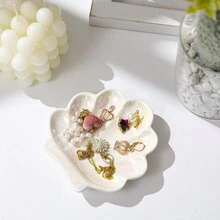 1pc Shell Ceramic Dish, Unique Home Decor, Tabletop Ornament, Nordic Style, Photo Backdropjewelry Box,Jewellery Box,Jewelry Organiser For Women And Girls,Jewelry Holder, Ideal For Halloween Earrings,Necklace,Rings,And Wedding Accessories;Also Suitable For  Home Decor And Bridesmaid Gift - Multicolor - View 5