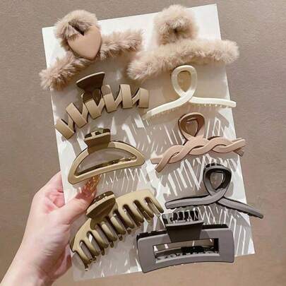 6 pièces Ensemble de couleurs aléatoires, nouveaux styles d'automne et d'hiver, grands clips à cheveux, clips à cheveux pour femmes, style pince à cheveux, style Ins, haute valeur esthétique, clips à cheveux polyvalents à motif creux, tailles de cheveux multiples, accessoires pour cheveux (sans carton) Pince à cheveux, Pinces à cheveux, Pince à cheveux, Pince à cheveux