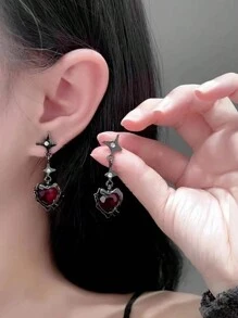 1 对深色哥特式四星和心形简约耳环，适合女士情人节