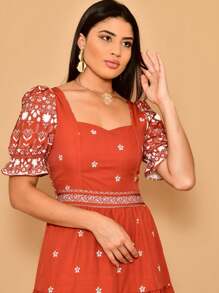 Helena Crepe Printed Midi Dress With Short Sleeves - Burnt Orange - View 2