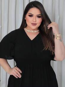 Vestido Plus Size Longo Feminino Acinturado