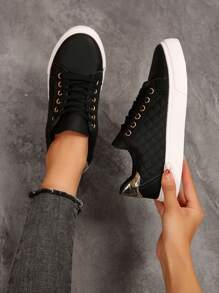 Zapatillas blancas para mujer, nuevas zapatillas de moda coreana casual planas con cordones vulcanizados, antideslizantes y cómodas para primavera y otoño