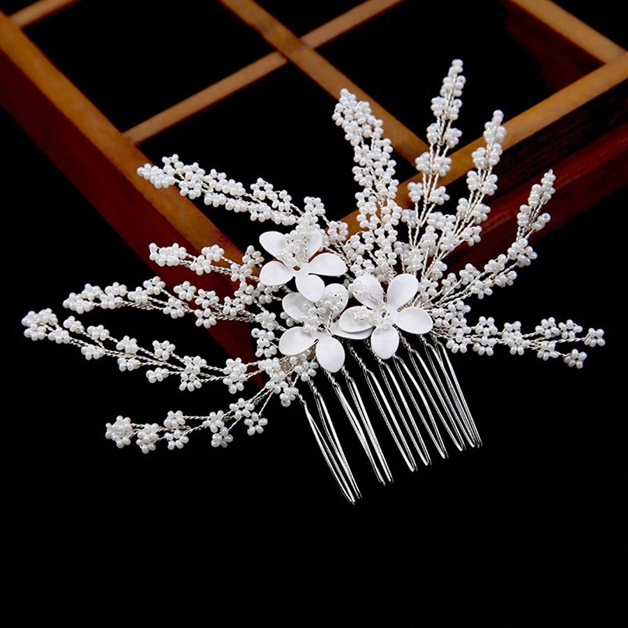 1pc Women's Hair Accessory, European Style Golden Hair Comb With White Flower & Seed Beads, Handmade Bridal Headpiece, Wedding Dress Decoration