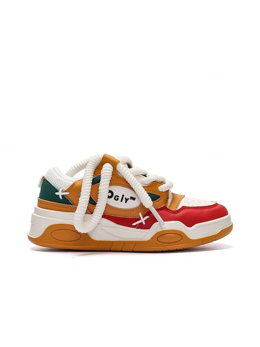 Fashionable Skateboarding Outdoor Sports Shoes - Merah - View 1