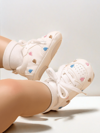 Newborn Infant Girls Heart Embroidered Non-Slip Sports Shoes Flat Infant Toddler Shoes, Suitable For All Seasons