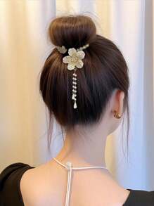 1 pièce Porte-queue de cheval mode femme avec pompons, Saint-Valentin