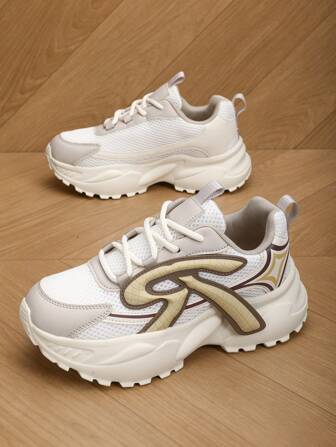 2024 Women's New Thick Sole Casual Sneakers Non-Slip Breathable Mesh Sports Shoes