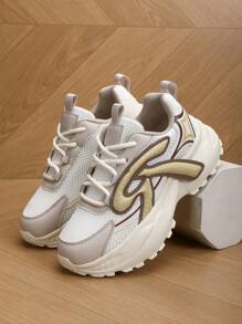2024 Women's New Thick Sole Casual Sneakers Non-Slip Breathable Mesh Sports Shoes